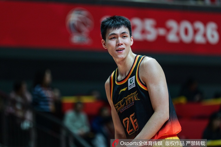 强！庞峥麟力压胡明轩和郭艾伦入选南区全明星首发